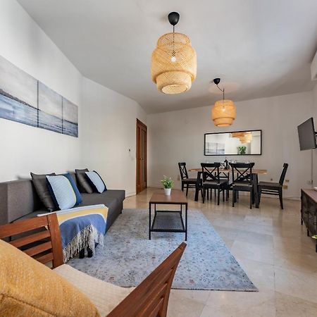 Malagasuite Cozy Stay มาลากา ภายนอก รูปภาพ