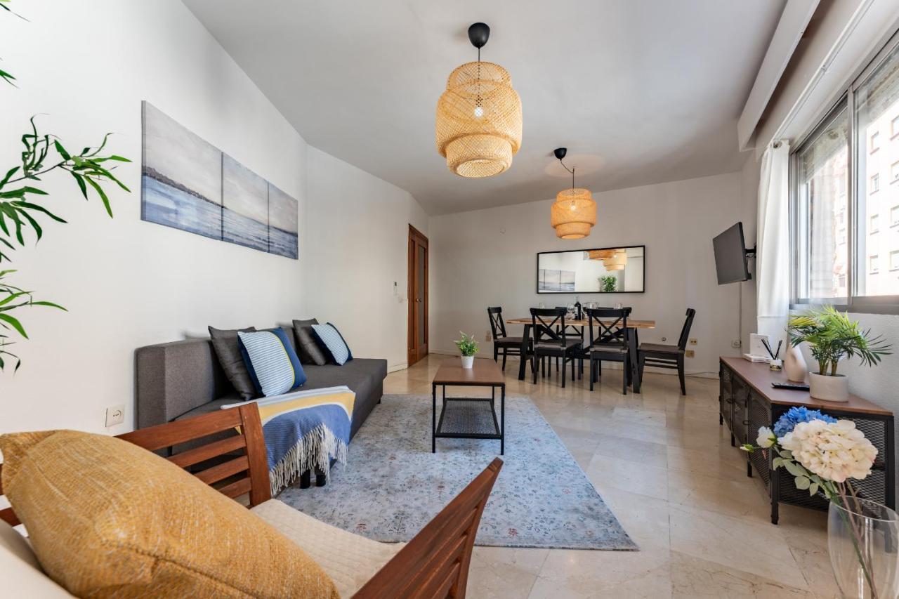 Malagasuite Cozy Stay มาลากา ภายนอก รูปภาพ