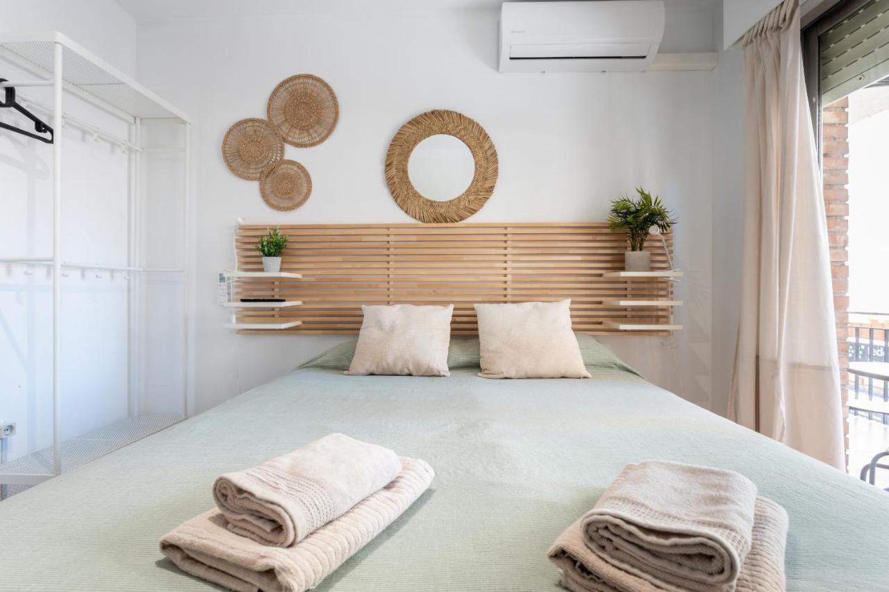 Malagasuite Cozy Stay มาลากา ภายนอก รูปภาพ